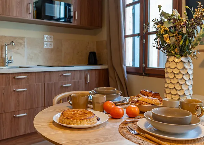 La Perle Ancienne De * Sommières